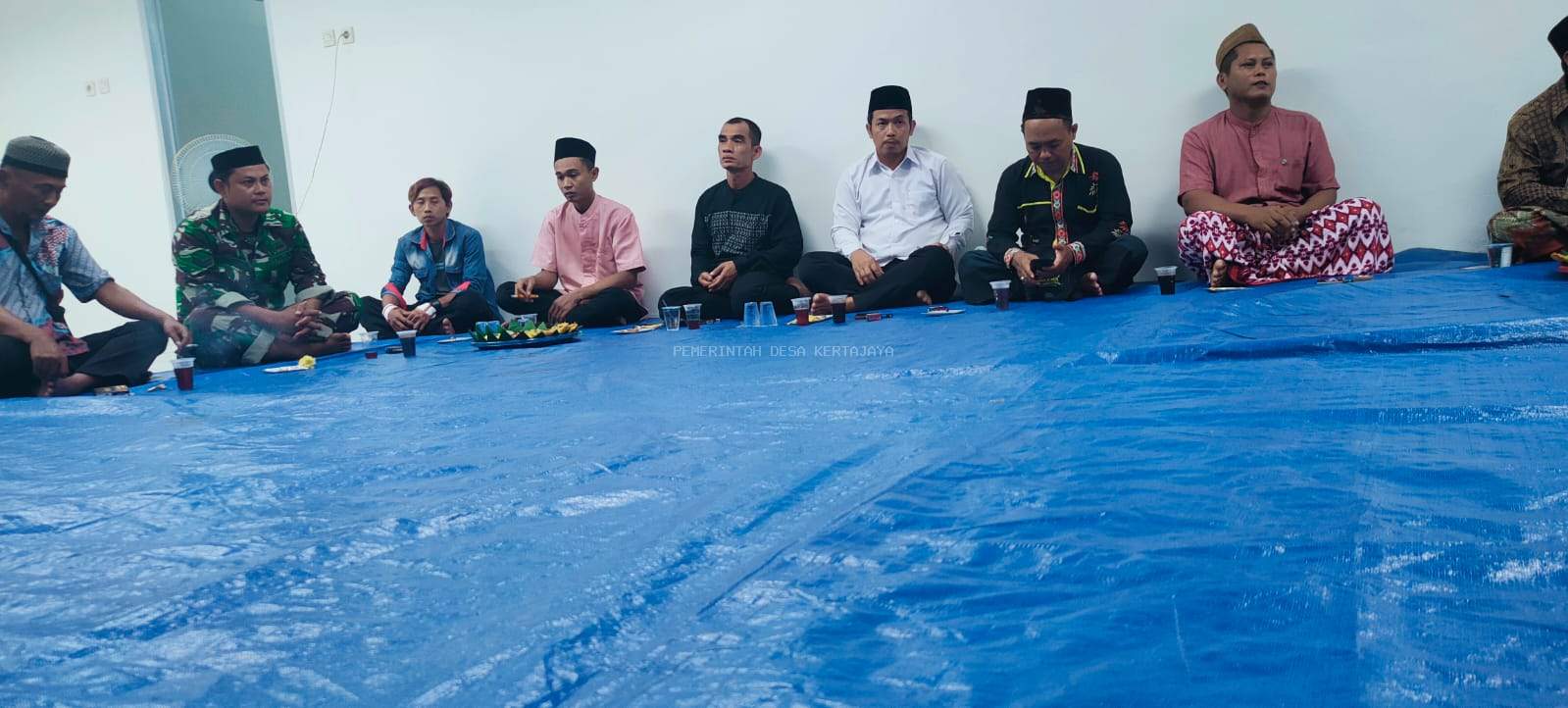 WUJUD SYUKUR, DESA KERTAJAYA MENGGELAR ACARA TASYAKURAN GERAI KOPERASI DESA MERAH PUTIH DENGAN KHIDMAT